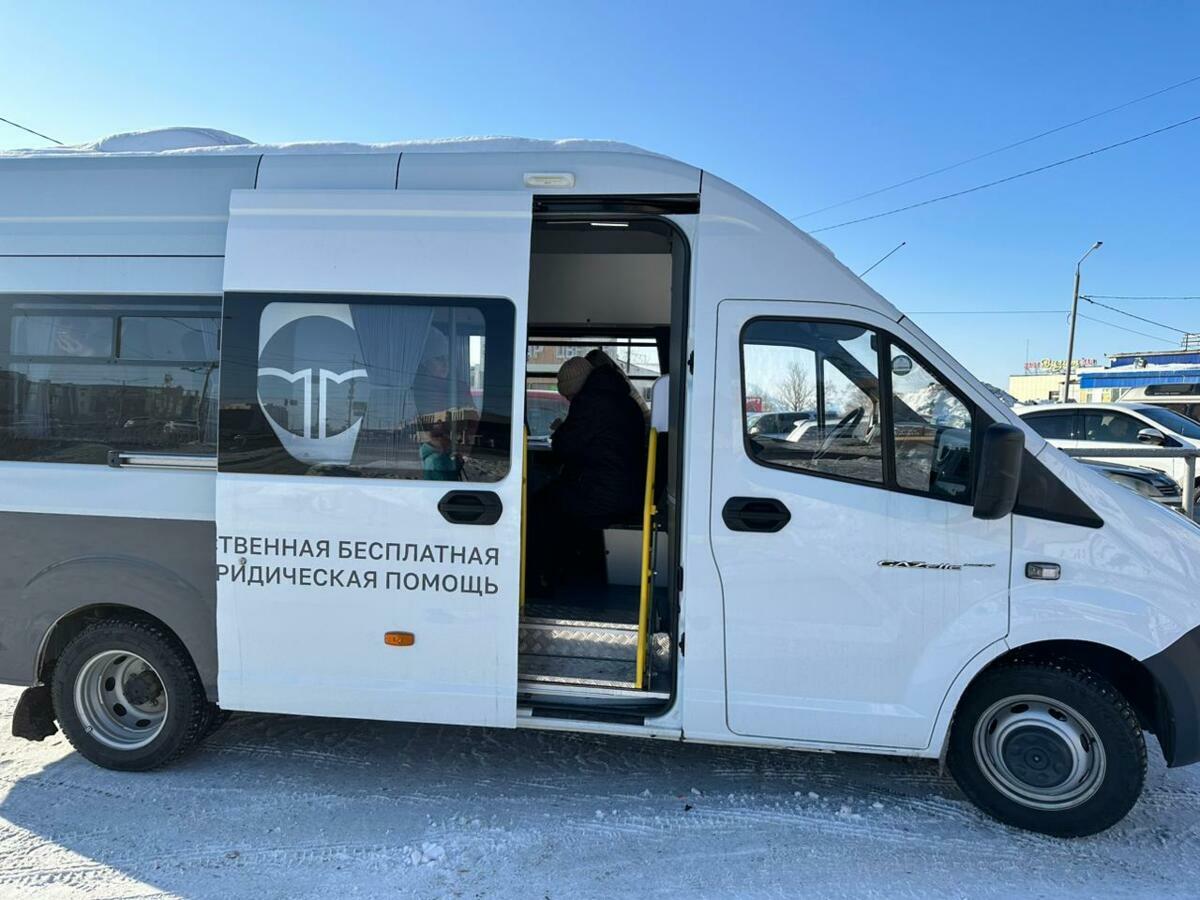 Мобильная приемная граждан продолжает свою работу на Камчатке